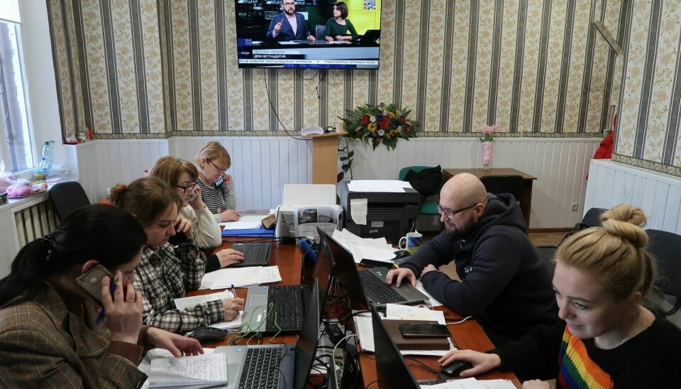 HJELPER FORSVARET: Ved arkivet i Khmelnytskyi er det opprettet et callsenter for å bistå militære myndigheter.