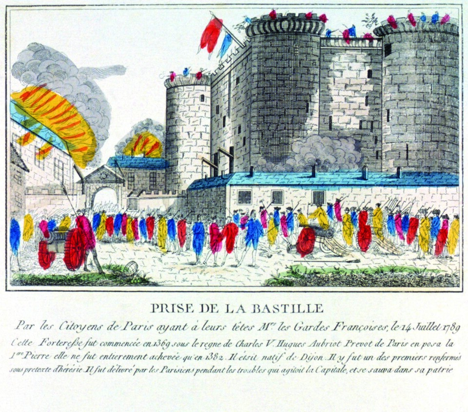 Fransk illustrasjon (håndtonet etsning) fra 1789. Viser stormingen av Bastillen under den franske revolusjonen. Falt i det fri. Fargelagt tegning som viser en borg med fransk flagg på toppen og mange mennesker i gult, blått og rødt utenfor.