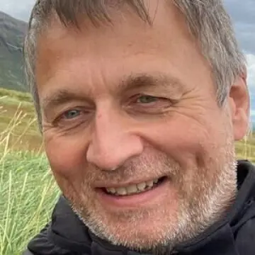 Svein Sjøveian